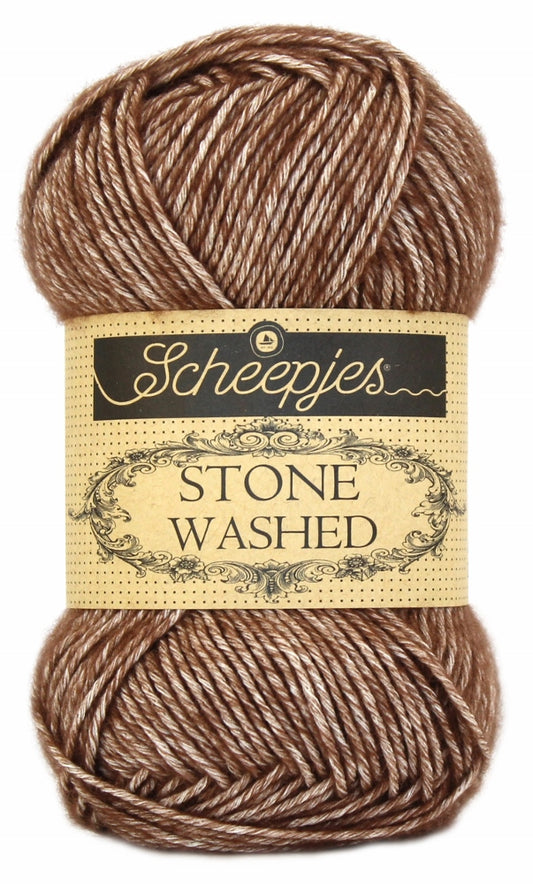 Scheepjes Stone Washed Brown Agate (822)